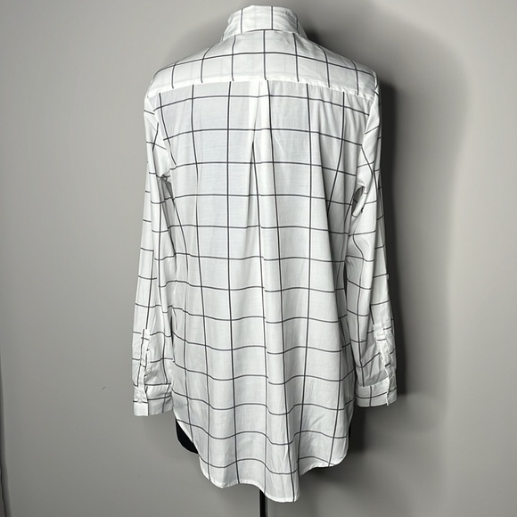 APT 9 Women’s Plaid Window Pane Black White Button Front Shirt Size M - Picture 2 of 7